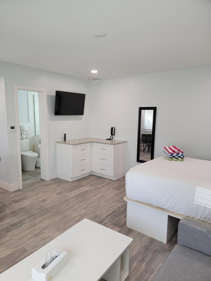 Silver Surf Gulf Beach Resort Bradenton Beach Dış mekan fotoğraf